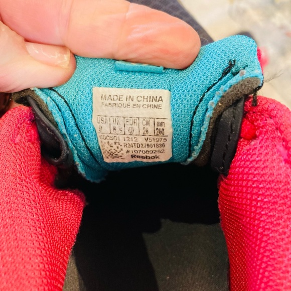 Reebok running shoes - Picture 3 of 6